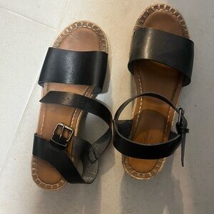 Universal Thread Black Espadrille Sandals